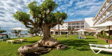 El Parador de Nerja será más accesible para las personas con discapacidad