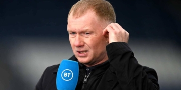 Paul Scholes en su trabajo como comentarista padre hijo autismo