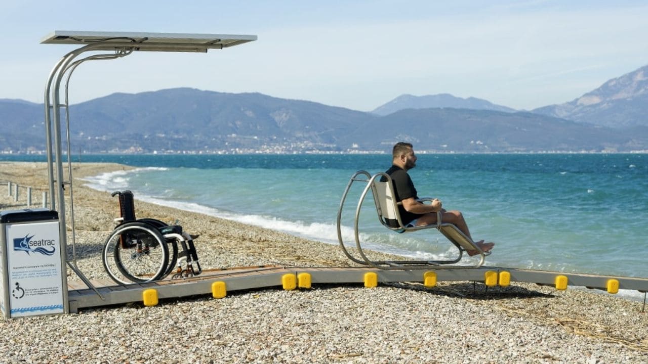 Ander Arteaga muestra un paraíso accesible en la playa para las personas que van en silla de ruedas