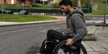 Ander Arteaga presenta su nueva silla de ruedas 'RGK Octane Sub4'