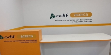 Nueva oficina de Adif de atención a viajeros con discapacidad o con movilidad reducida
