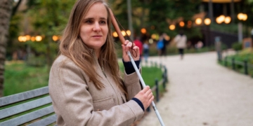 Alumnos de 14 años desarrollan un bastón inteligente para las personas ciegas