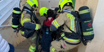 Los bomberos de Valencia recibirán formación para atender a las personas con discapacidad en situaciones de emergencia