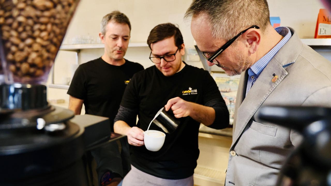 Abre en Móstoles una cafetería inclusiva atendida por personas con discapacidad intelectual