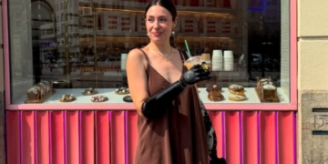 Carla Marondo, joven que perdió sus extremidades a causa de una sepsis