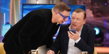 César Cadaval dedica una bulería a las personas ciegas