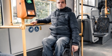 Las personas con discapacidad podrán viajar gratis en los autobuses urbanos de Puertollano