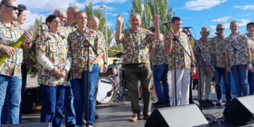 'Apuestos Opuestos', banda formada por jubilados con discapacidad