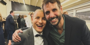 Carlos Roca junto a Roque Star en los premios de la Fundación Kike Osborne