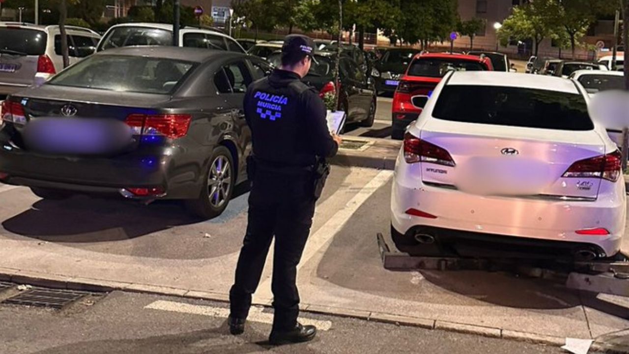Sancionan a un conductor con 1.500 euros por fotocopiar una tarjeta de aparcamiento PMR