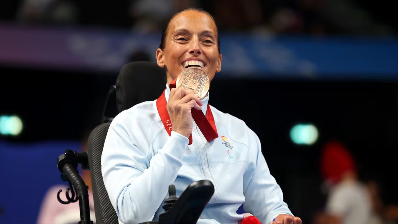 Teresa Perales, leyenda de la natación paralímpica: una neuropatía le privó de caminar, pero no de competir