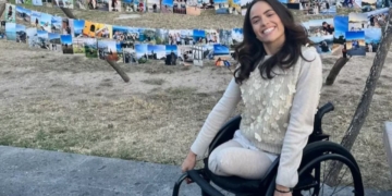 Valeria de la Torre, una joven amputada de las dos piernas: "El crecimiento está fuera de la comodidad"