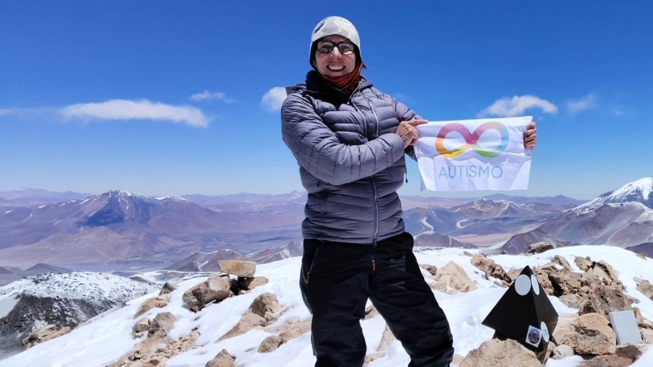 Vanessa Almeida, una vida dedicada al deporte con un diagnóstico de autismo; alpinista y entrenadora paralímpica