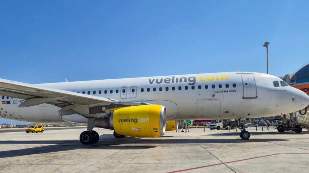Vueling deberá pagar 1.500 euros de multa por negar el embarque a una pasajera en silla de ruedas en España