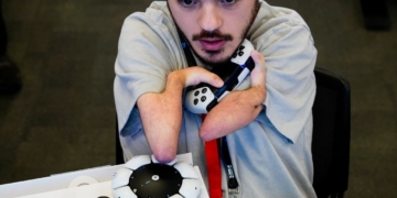 Access Controller de SONY para personas con movilidad reducida