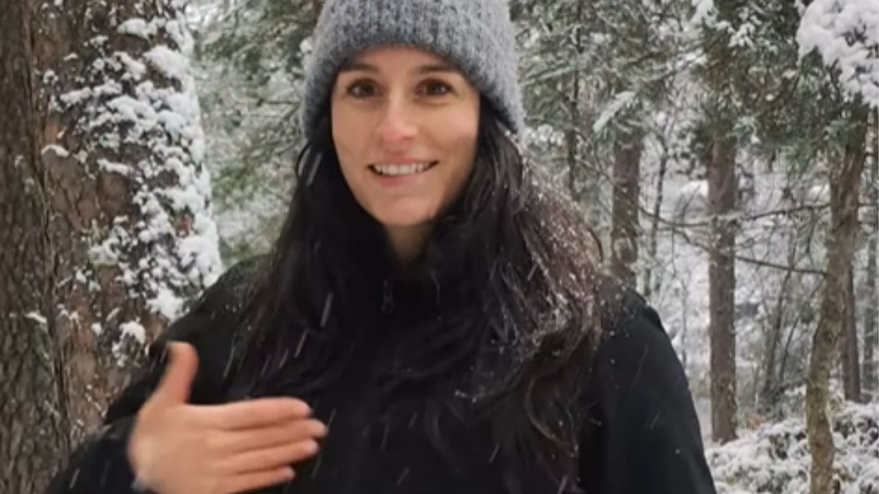 Alicia García, fotógrafa sorda sobre la vida salvaje: "Mirar la naturaleza con los ojos también es una forma de escuchar"