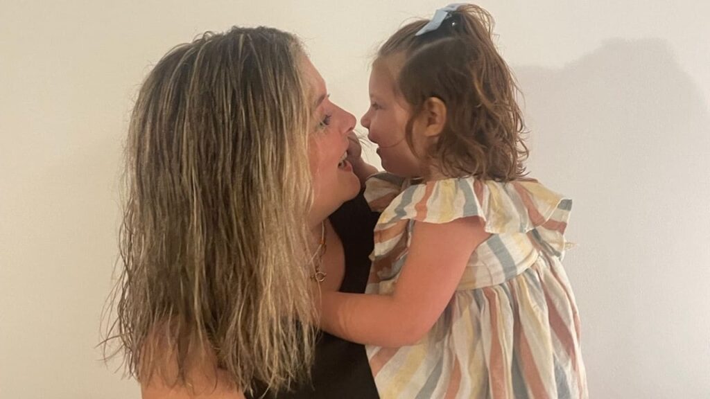 Carla Fierrez, madre de Vera, una niña con una enfermedad rara: "La inclusión no se celebra, se construye"