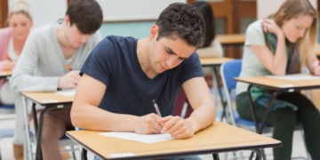 La Administración General del Estado convoca 458 plazas de promoción interna para personas con discapacidad intelectual