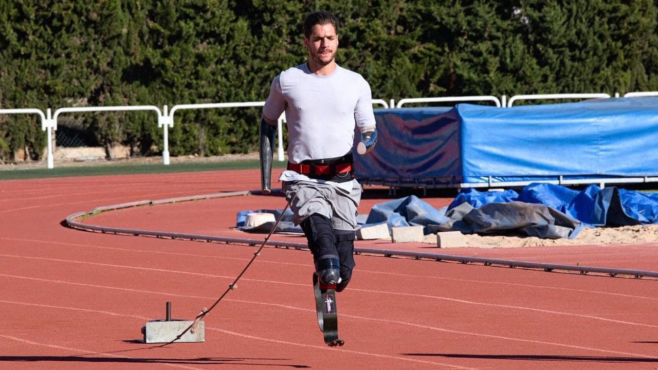 Davide Morana, atleta paralímpico sin manos ni piernas: «Un ejemplo de fuerza, de vida y de superación»