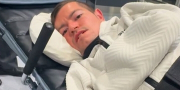 Edgar Suárez denuncia que le han roto su silla eléctrica en el aeropuerto de Narita discapacidad