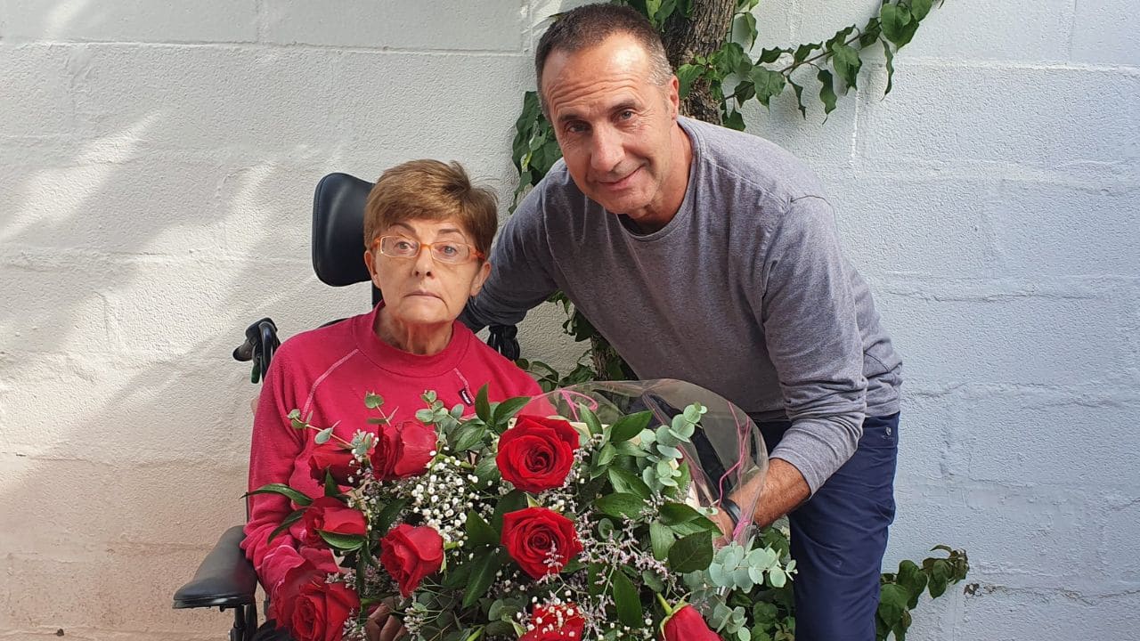 El emocionante discurso de Javier Lafuente, cuidador de su esposa enferma: "No tengo la certeza de que me esté escuchando"