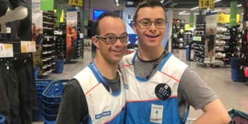 Trabajadores con síndrome de Down en Decathlon