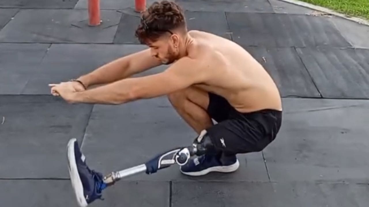 Fede, joven con discapacidad que ha creado su propia escuela de calistenia