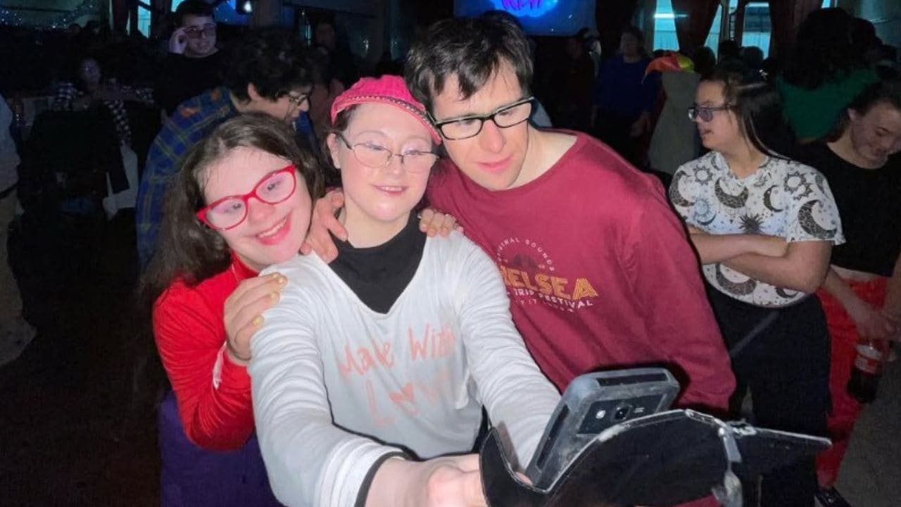 La Fiesta Kiki, discoteca para personas con síndrome de Down y discapacidad intelectual