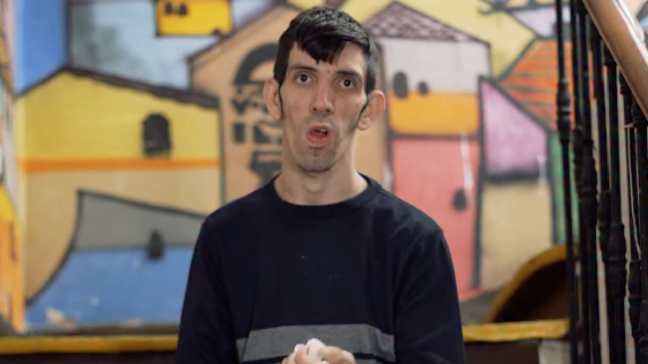 Gonzalo Giles, periodista y divulgador mudo