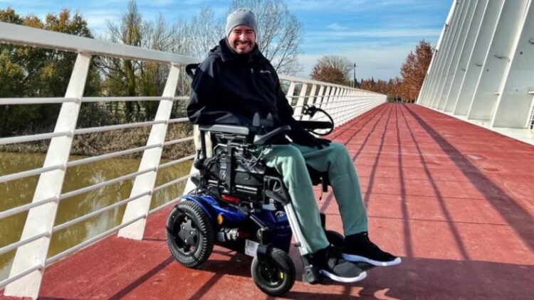 Javier Torrillas, hombre con síndrome de Guillain-Barré