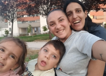 La historia de Edu: un pequeño 'superhéroe' frente a la discapacidad y una vida en familia