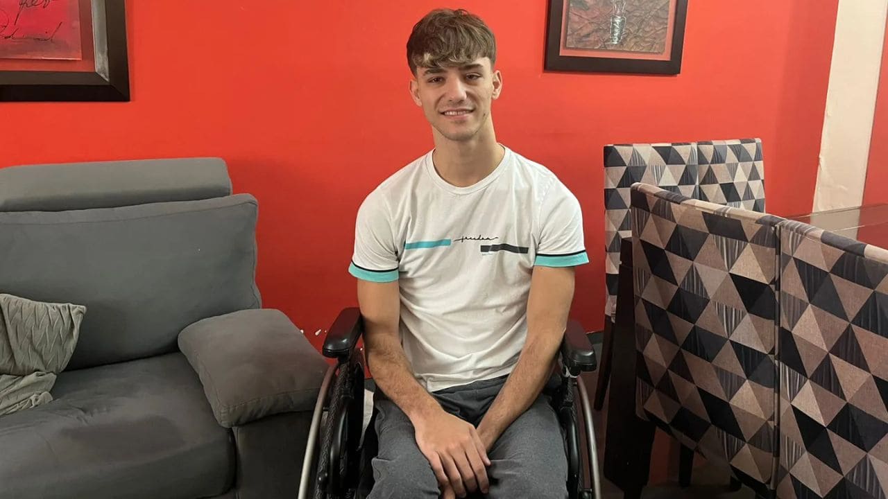 La historia de 'verdad y estilo' de Patricio Bergesio, paciente de Ataxia de Friedreich: "Desde la silla, pero sin frenos"