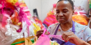 Nnena Kalu, primera artista con discapacidad intelectual en ganar el prestigioso ‘Premio Turner’