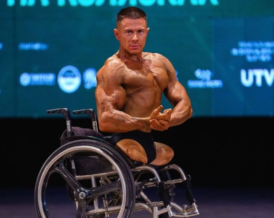 Rustam Nabiev, exmilitar sin piernas