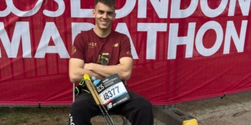 Tim Marovt, deportista con una lesión medular que desafió a su propio diagnostico para ser corredor de maratones