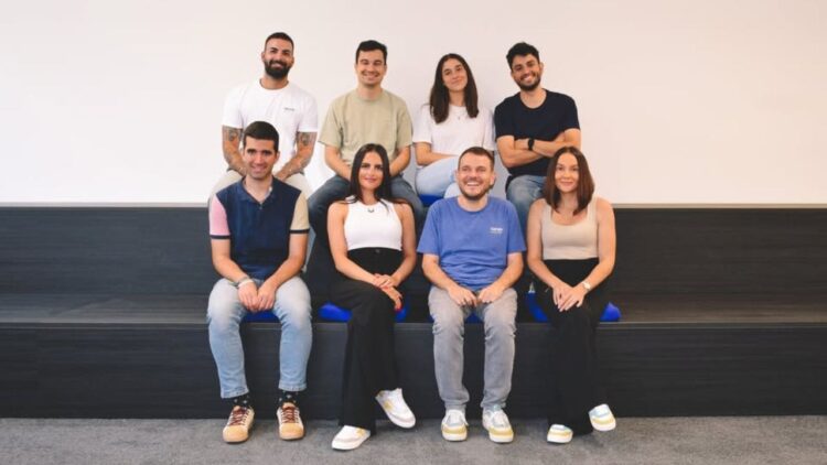 'Timpers', una marca de zapatillas inclusivas hechas por personas con discapacidad "para todo el mundo"