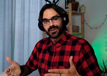 Adrián, psicopedagogo, explica la realidad entre las personas con autismo y el contacto físico