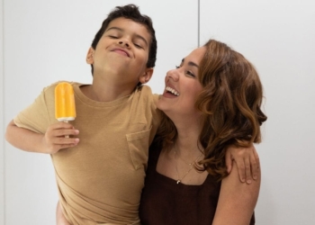 Andreina Escalante: una especialista en niños con autismo que ayuda a padres a encontrar "calma en el hogar"