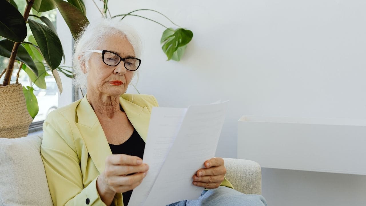 Así queda la cuantía de la pensión de viudedad tras la subida de 2026