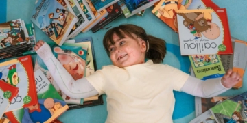 Famosos y artistas se unen para pedir la llegada a España del tratamiento para la Piel de Mariposa