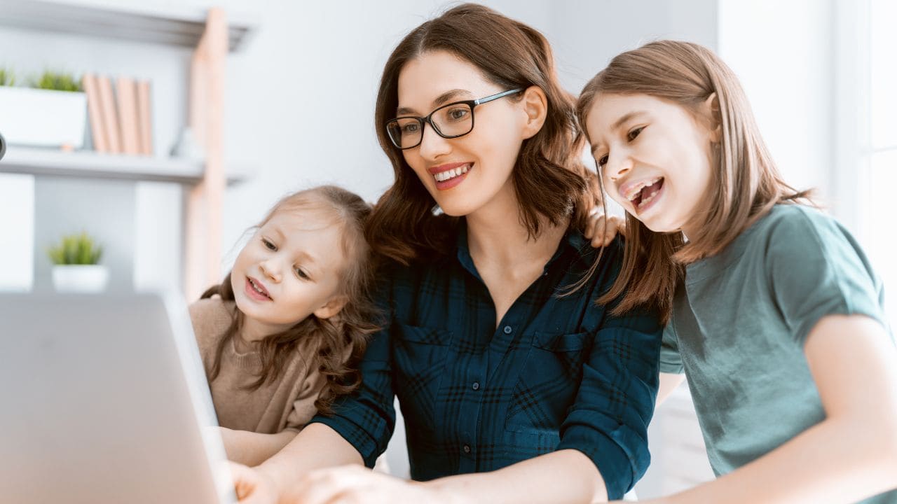 Ingreso Mínimo Vital en España: condiciones para solicitarlo y compatibilidad con otras ayudas