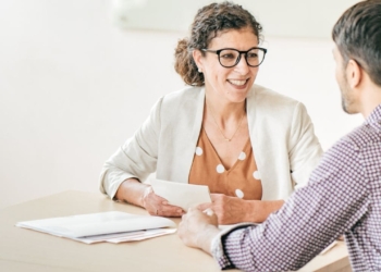 Una asesora del SEPE aclara si es compatible el subsidio por desempleo con ingresos derivados de un trabajo