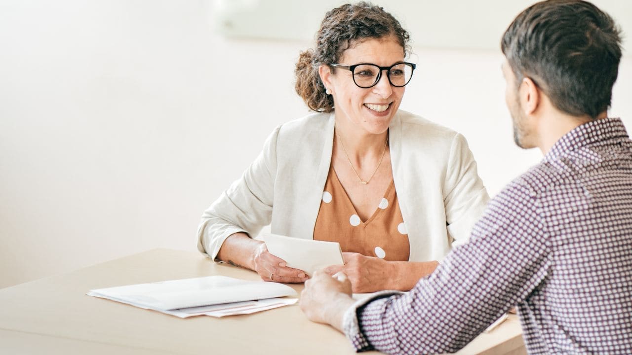 Una asesora del SEPE aclara si es compatible el subsidio por desempleo con ingresos derivados de un trabajo