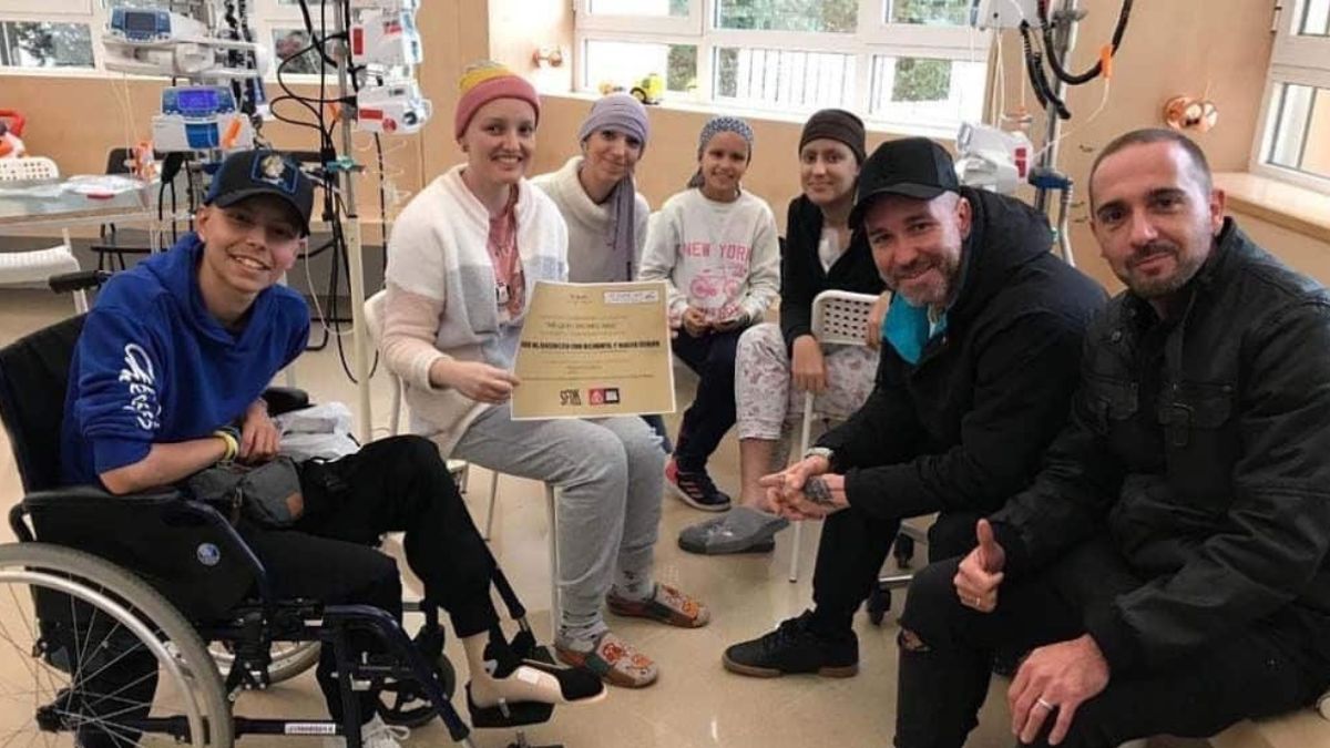 El bonito gesto de SFDK con el cáncer infantil