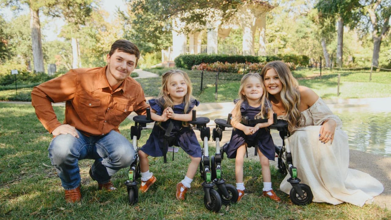 Hazel y Hadley, dos gemelas unidas por la Atrofia Muscular Espinal: «Mi mejor amiga de por vida»
