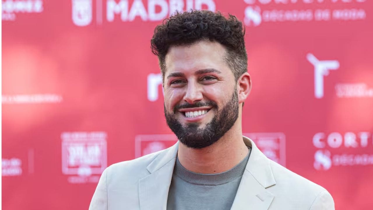 El periodista Javi Hoyos habla sobre el Alzheimer de su madre: "Está pasando lo que sabía que iba a pasar"