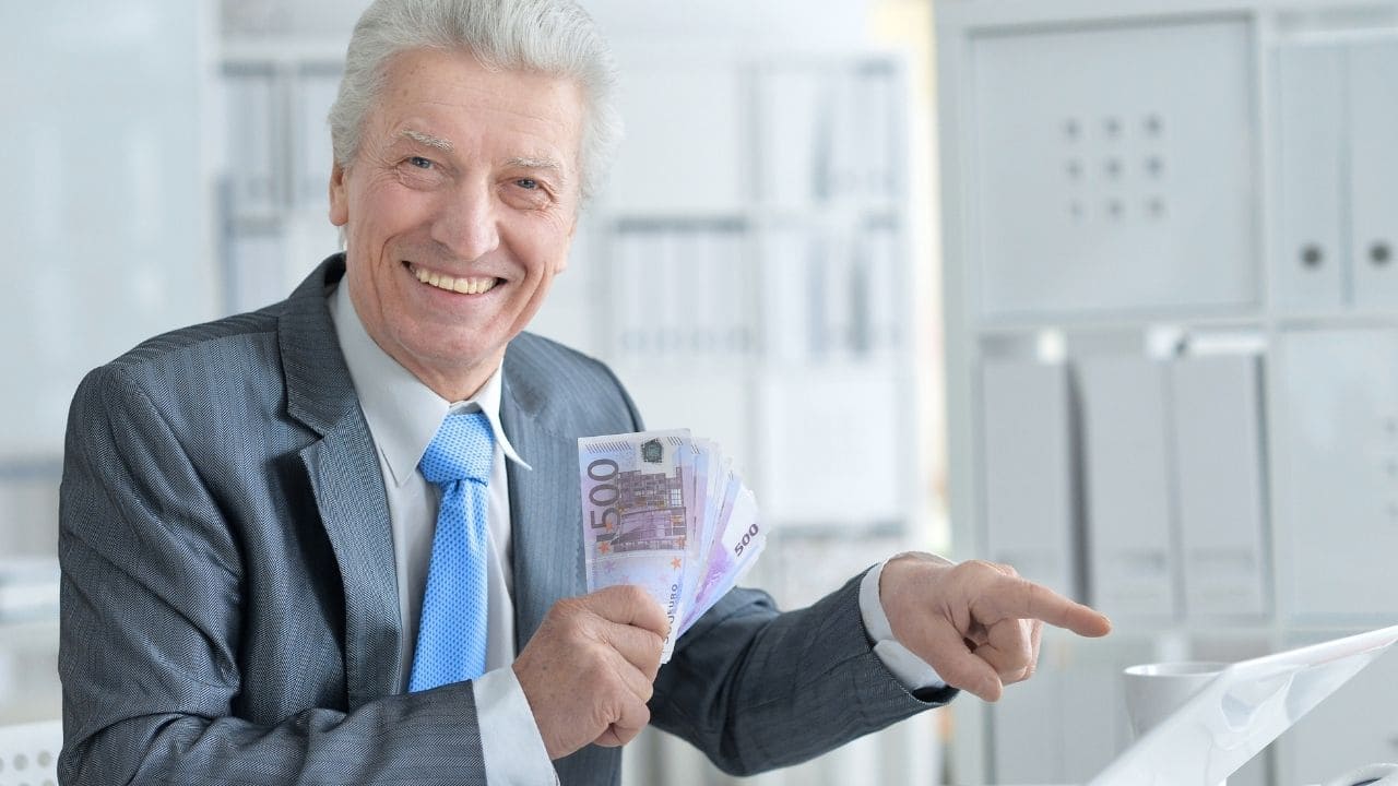 Beneficios por retrasar la jubilación en España en 2026