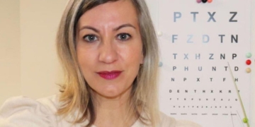 Mar Arias, una educadora visual que enseña a 'escuchar' a los ojos