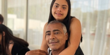 Romario y su hija Ivy Faria con síndrome de Down