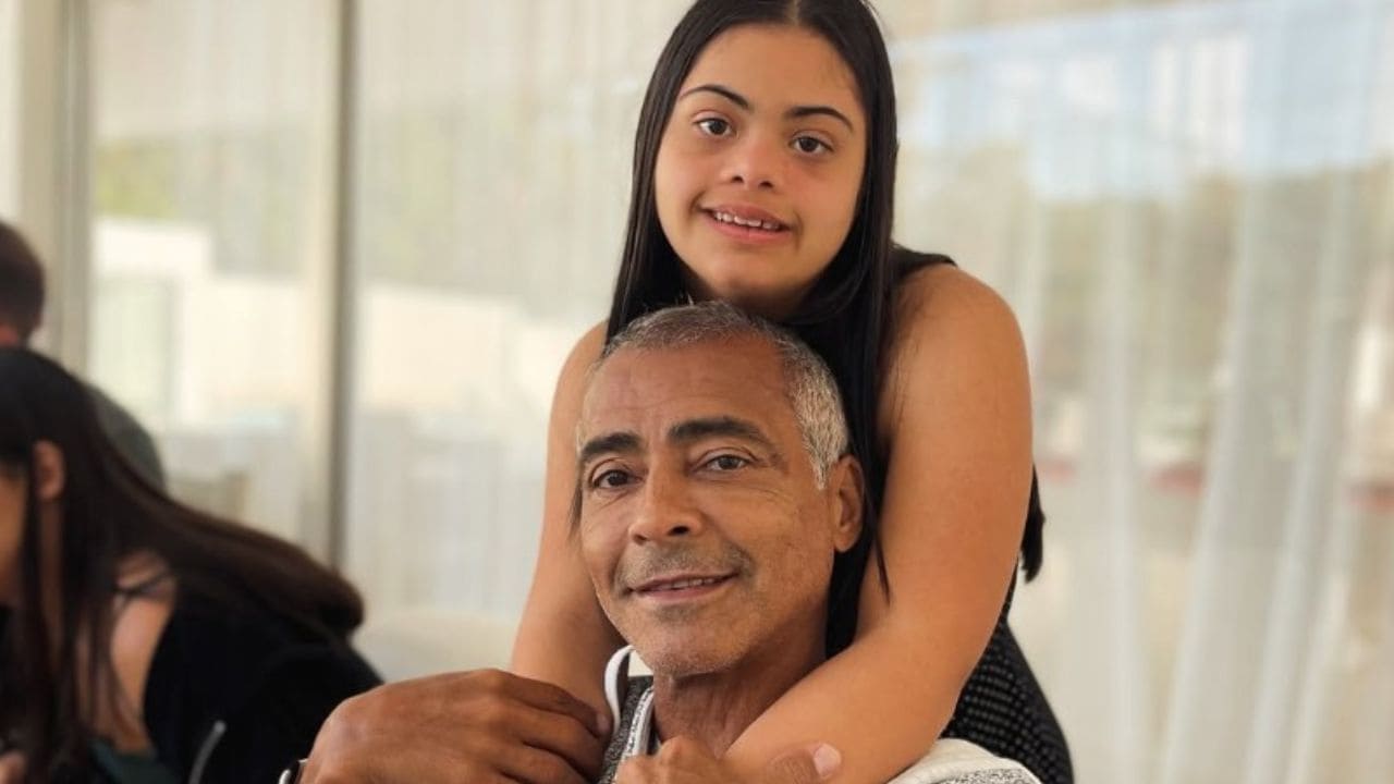 Romario y su hija Ivy Faria con síndrome de Down